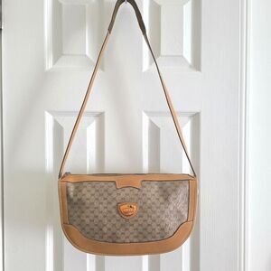 CLEAN Gucci Vintage Monogram Logo GG Shoulder Bag Crossbody Purse